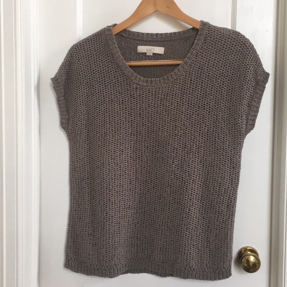 Loft Mocha-Grey Short Sleeve Sweater - Sz. M